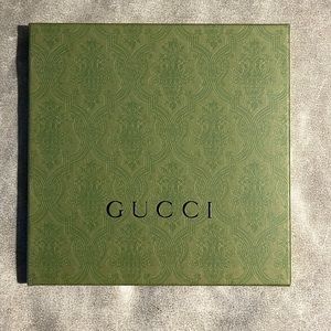 Gucci scarf box with ribbon and tissue